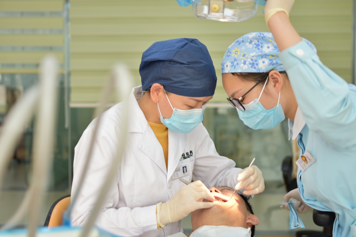 Les dentistes